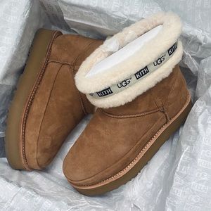 Limited Edition Chestnut Kith x Ugg boots Size 6